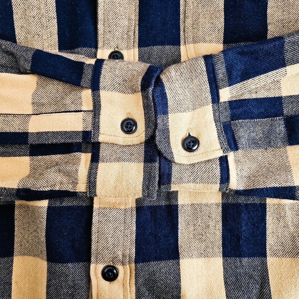 J Crew XL 100% Cotton Flannel Shirts Lot Of 2 Mens XL Slim & Classic Checkered - Picture 11 of 12